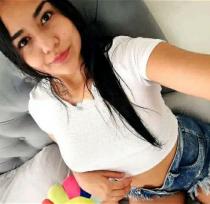 Luisa hermosa chica de 20 años amigable