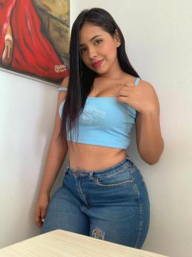 Disponible mis amores